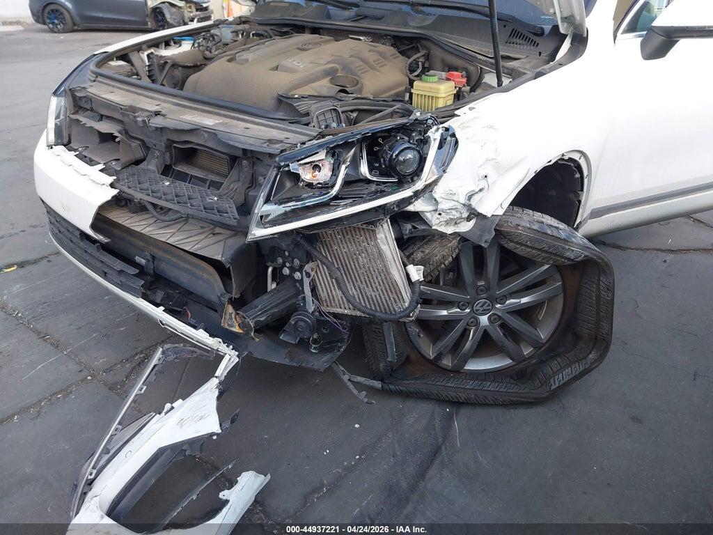 WVGEP9BP7GD004741 2016 VOLKSWAGEN TOUAREG photo no. 6