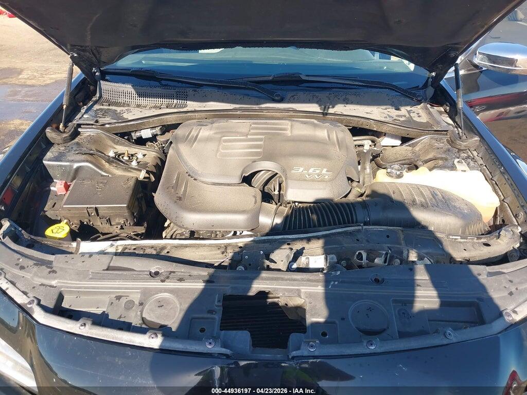 2C3CCAEG2KH528237 2019 CHRYSLER 300 photo no. 10