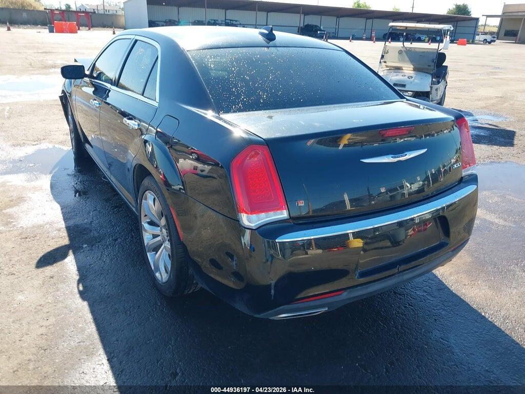 2C3CCAEG2KH528237 2019 CHRYSLER 300 photo no. 3