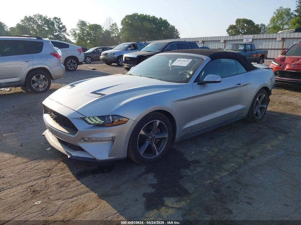 1FATP8UH7J5136370 2018 FORD MUSTANG photo no. 2