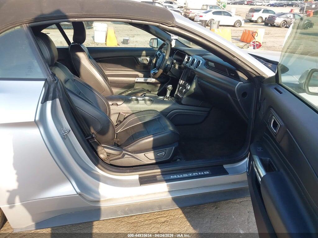 1FATP8UH7J5136370 2018 FORD MUSTANG photo no. 5