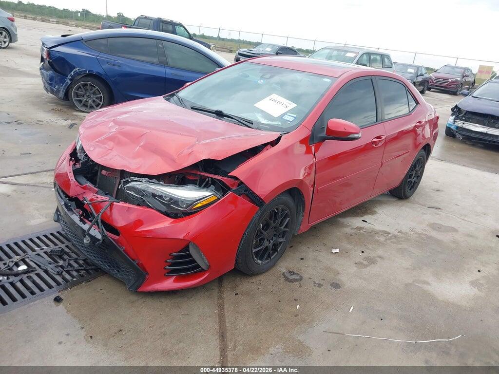 5YFBURHE2JP808097 2018 TOYOTA COROLLA photo no. 2