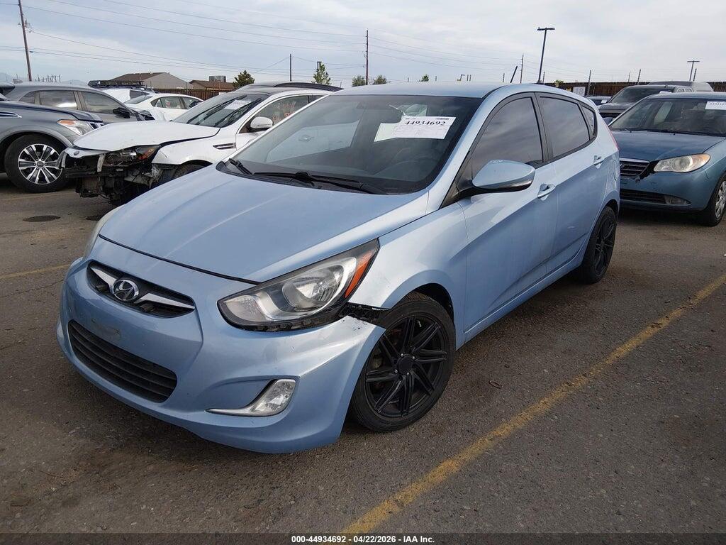 KMHCU5AE6DU073652 2013 HYUNDAI ACCENT photo no. 2