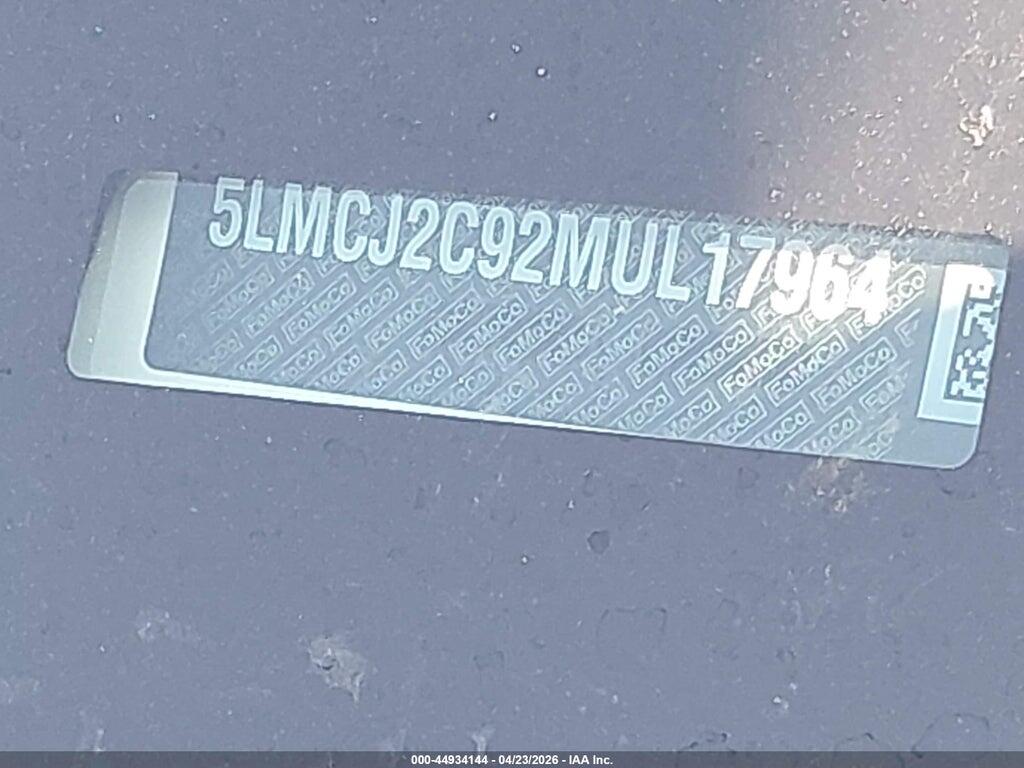 5LMCJ2C92MUL17964 2021 LINCOLN CORSAIR photo no. 9