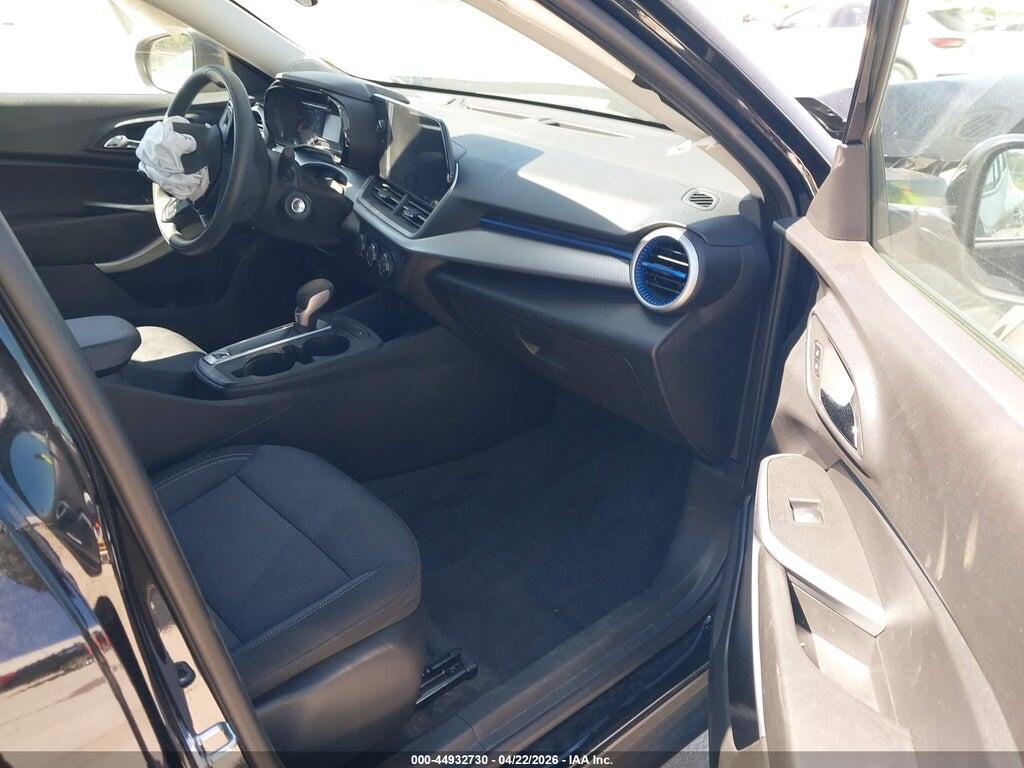 KL77LFEPXSC243246 2025 CHEVROLET TRAX photo no. 5