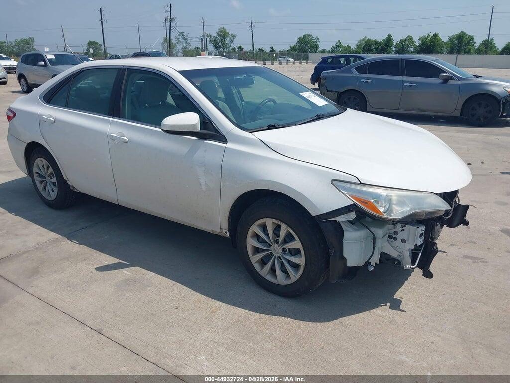 4T1BF1FK2HU443580 2017 TOYOTA CAMRY photo no. 1