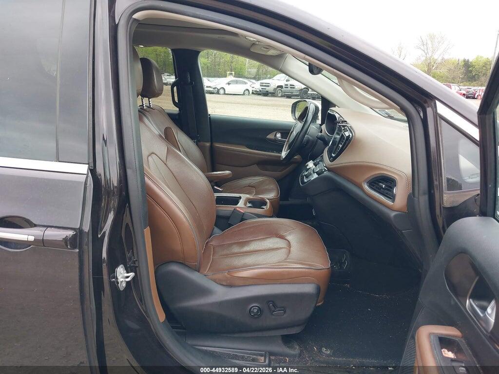 2C4RC1GG9HR525437 2017 CHRYSLER PACIFICA photo no. 5