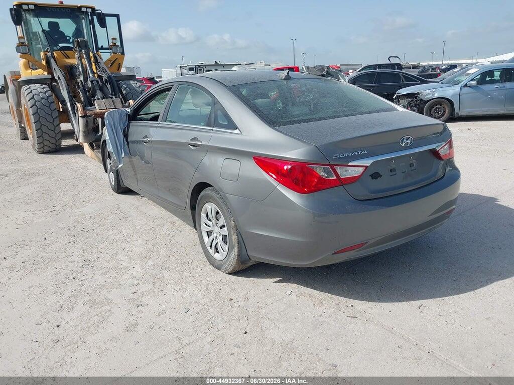 5NPEB4AC1DH587639 2013 HYUNDAI SONATA photo no. 3