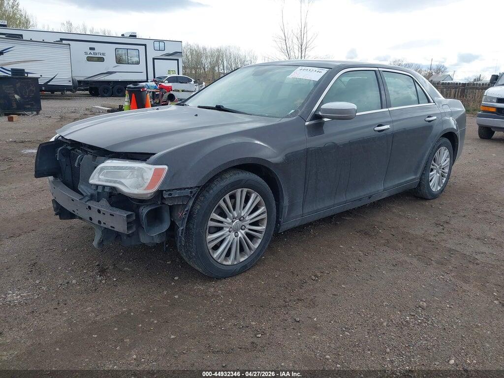 2C3CCAKT6DH599557 2013 CHRYSLER 300C photo no. 2