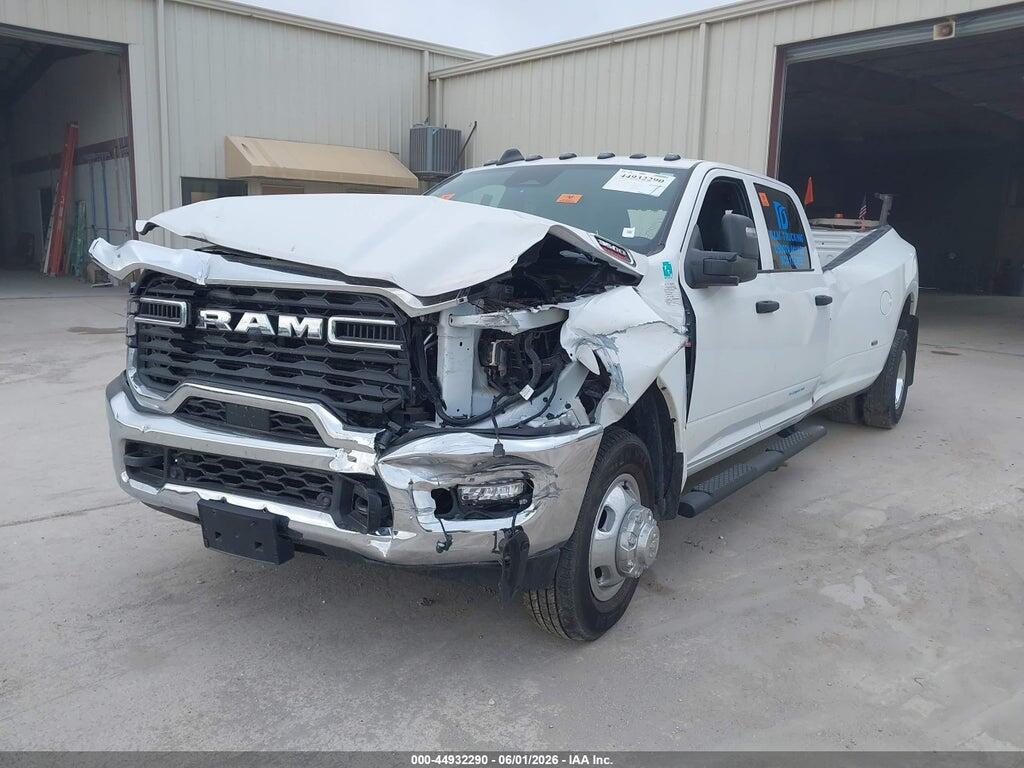 3C63RRGL2TG194593 2026 RAM 3500 photo no. 2