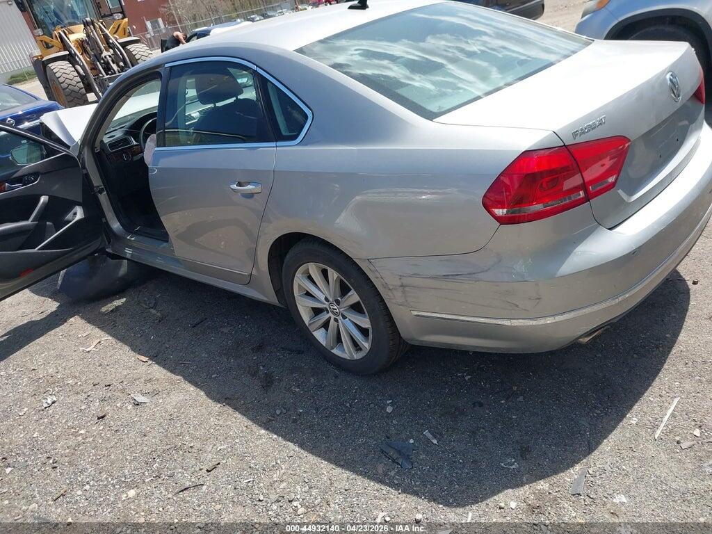 1VWCP7A31CC106161 2012 VOLKSWAGEN PASSAT photo no. 3