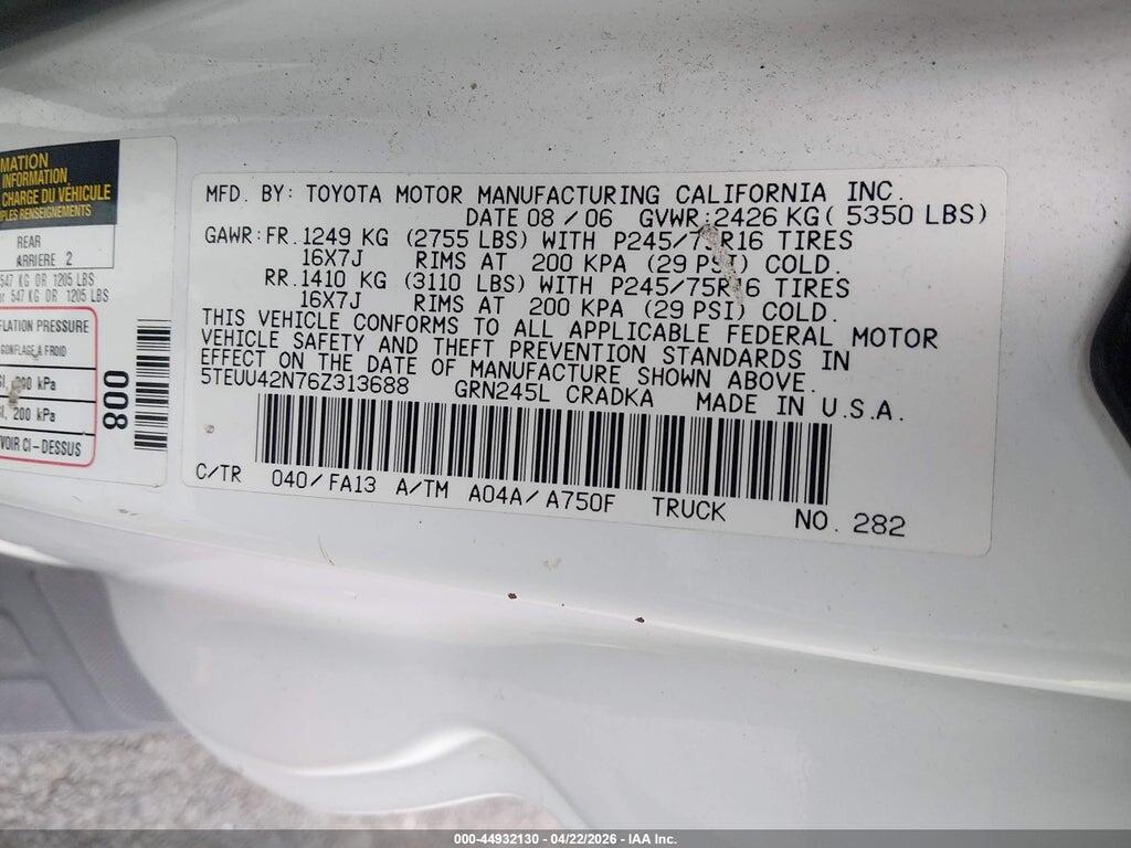 5TEUU42N76Z313688 2006 TOYOTA TACOMA photo no. 9