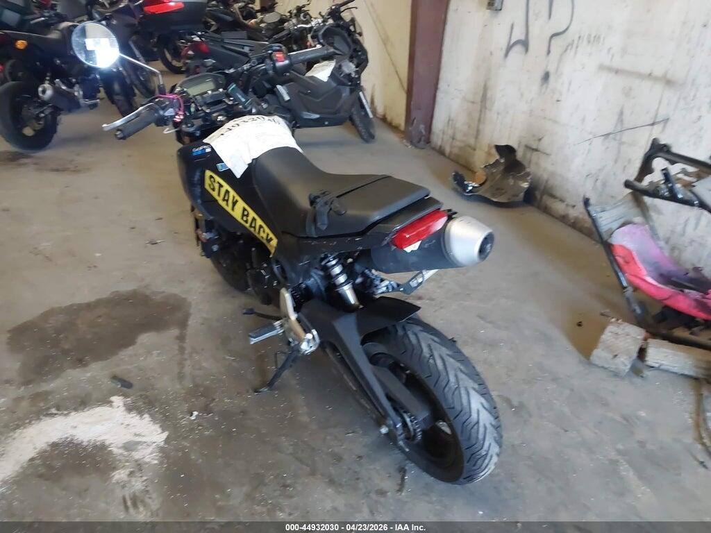 MLHJC6117E5007296 2014 HONDA GROM photo no. 3