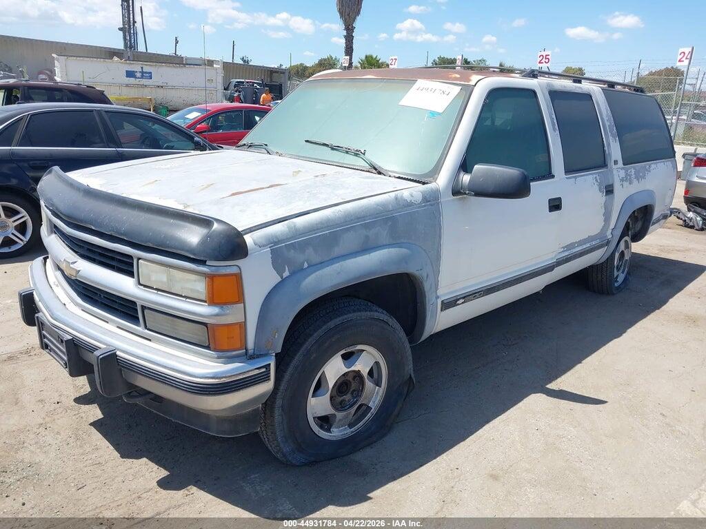 1GNFK16K0RJ305354 1994 CHEVROLET SUBURBAN photo no. 2