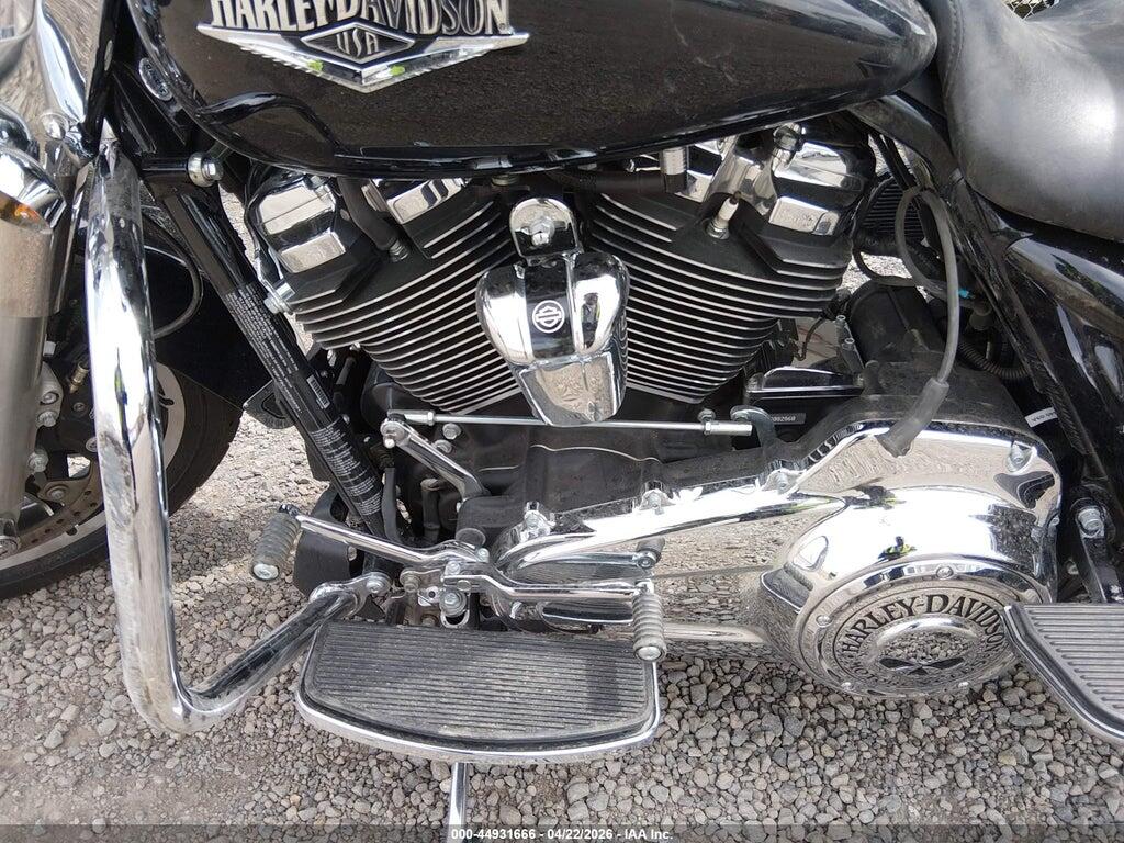 1HD1FBC18KB638361 2019 HARLEY-DAVIDSON FLHR photo no. 9