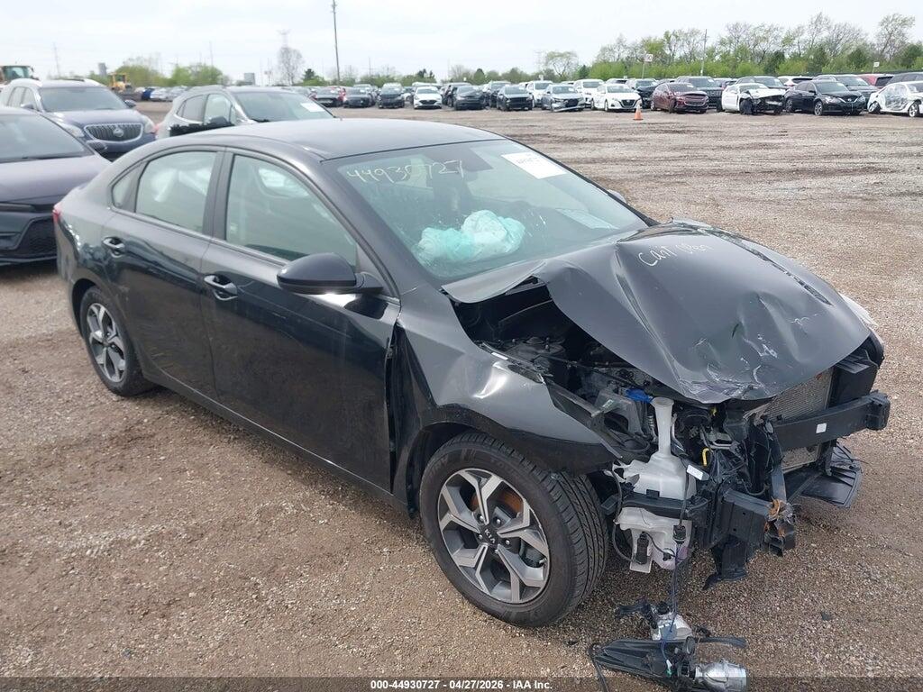 3KPF24AD7ME411924 2021 KIA FORTE photo no. 1