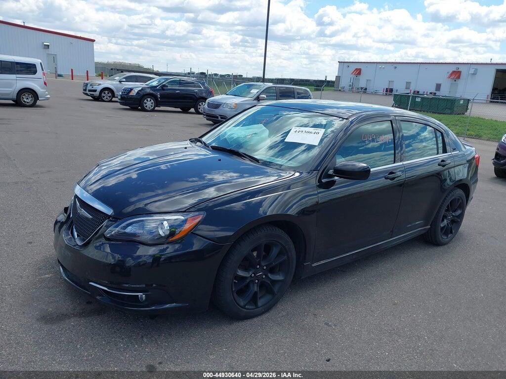 1C3CCBCG3EN186706 2014 CHRYSLER 200 photo no. 2