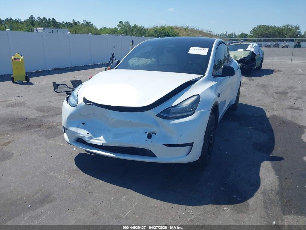 5YJYGDED2MF174998 2021 TESLA MODEL Y photo no. 2
