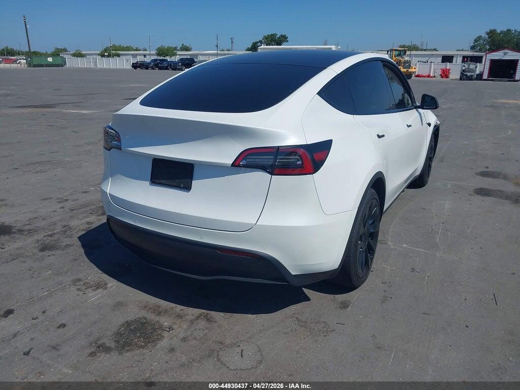 5YJYGDED2MF174998 2021 TESLA MODEL Y photo no. 4