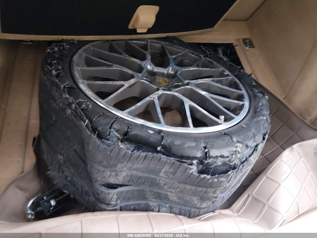 WP1AB2A54HLB20543 2017 PORSCHE MACAN photo no. 12
