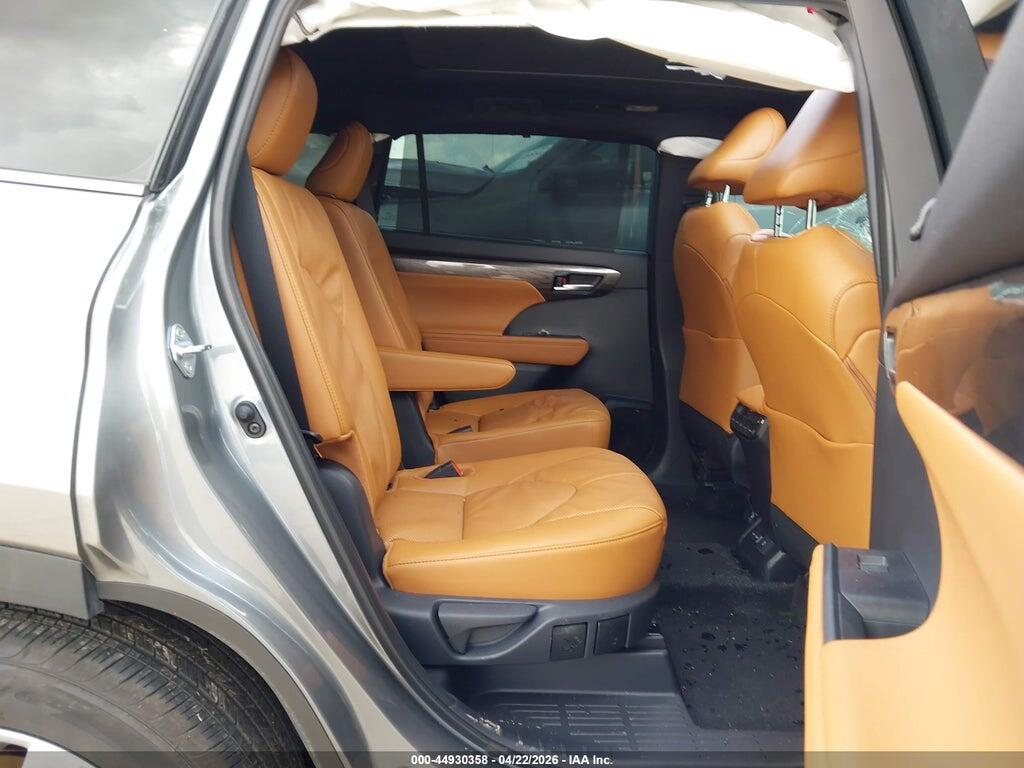 5TDKDRBH7TS599159 2026 TOYOTA HIGHLANDER photo no. 8