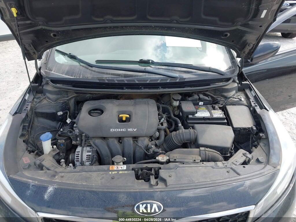 3KPFK4A78HE049120 2017 KIA FORTE photo no. 10