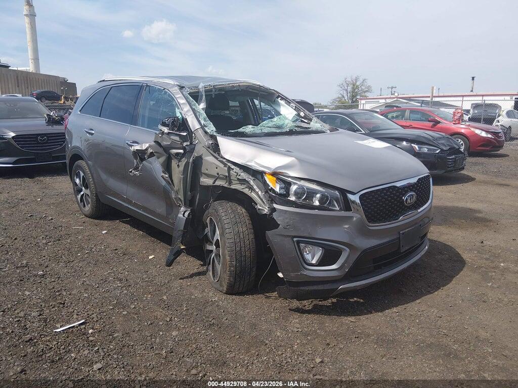 5XYPHDA56JG421032 2018 KIA SORENTO photo no. 1