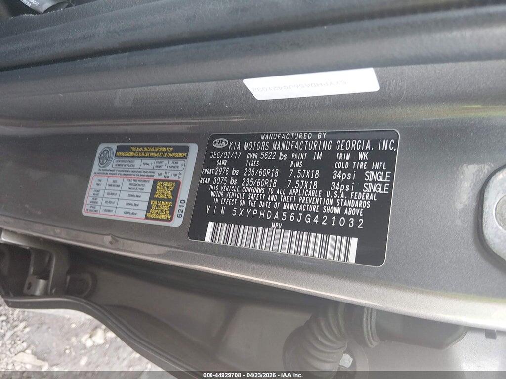 5XYPHDA56JG421032 2018 KIA SORENTO photo no. 9