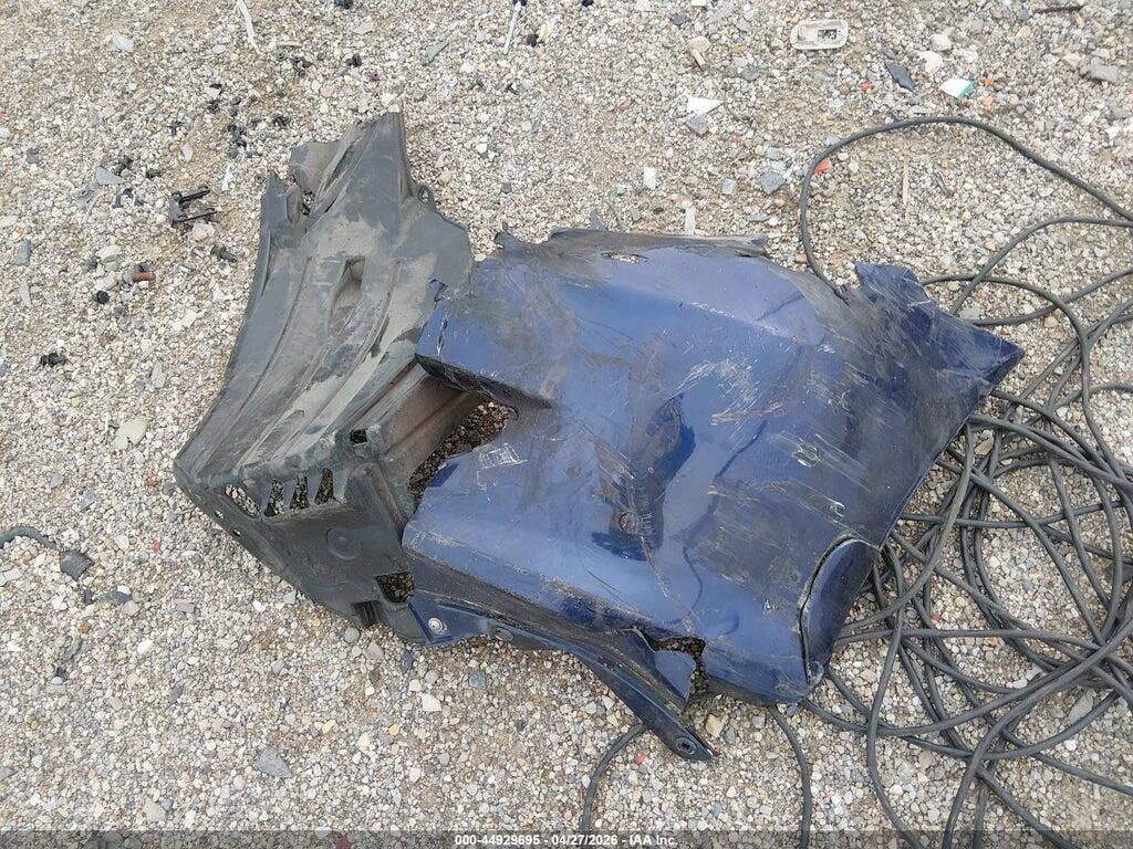 2HGES16614H635412 2004 HONDA CIVIC photo no. 12