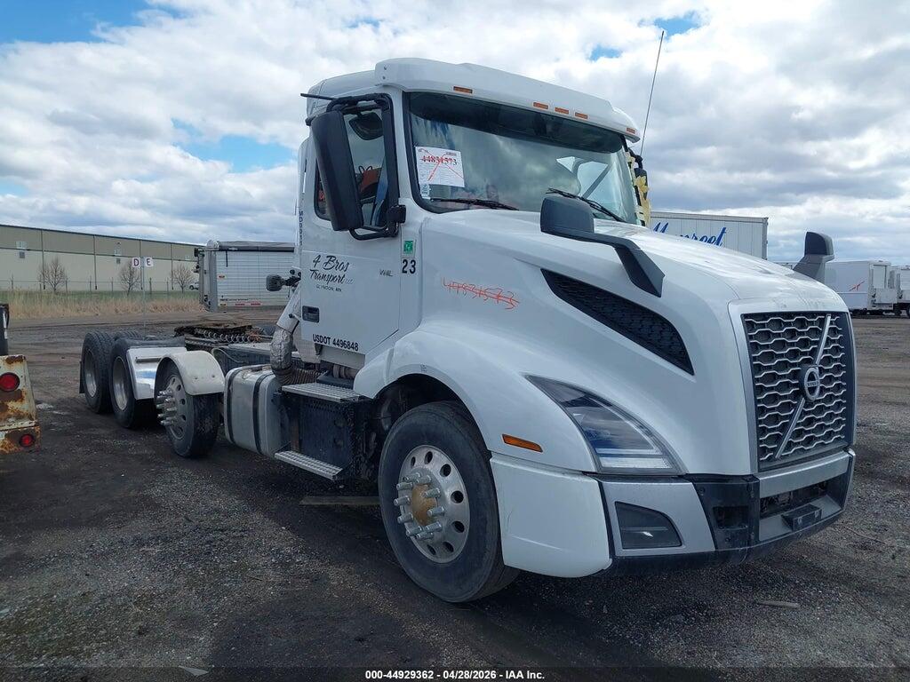 4V4N99EHXKN211585 2019 VOLVO VNL photo no. 1