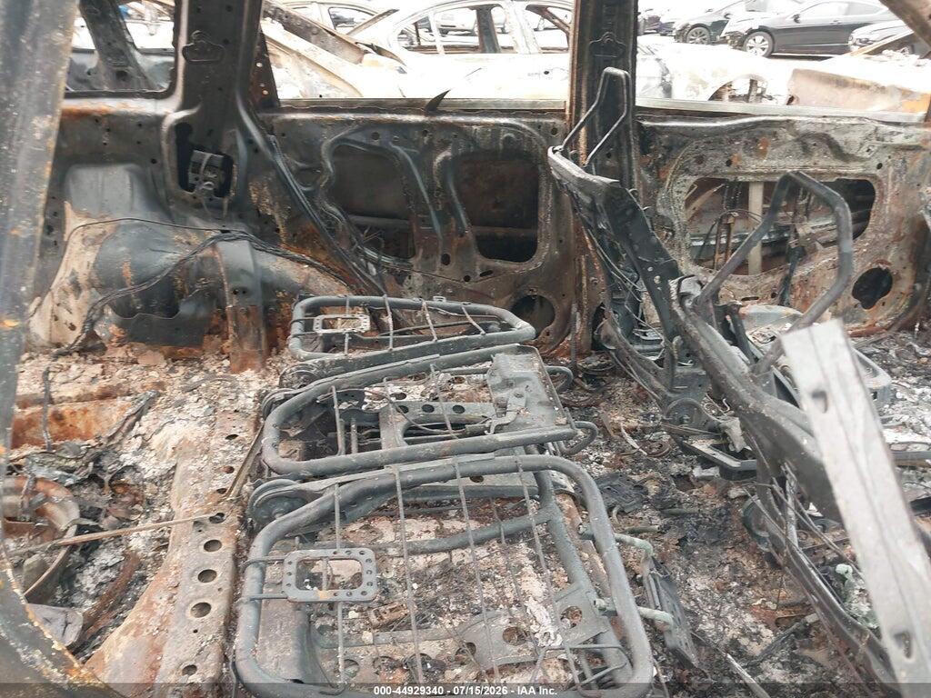 5J6RE4H35AL016199 2010 HONDA CR-V photo no. 8