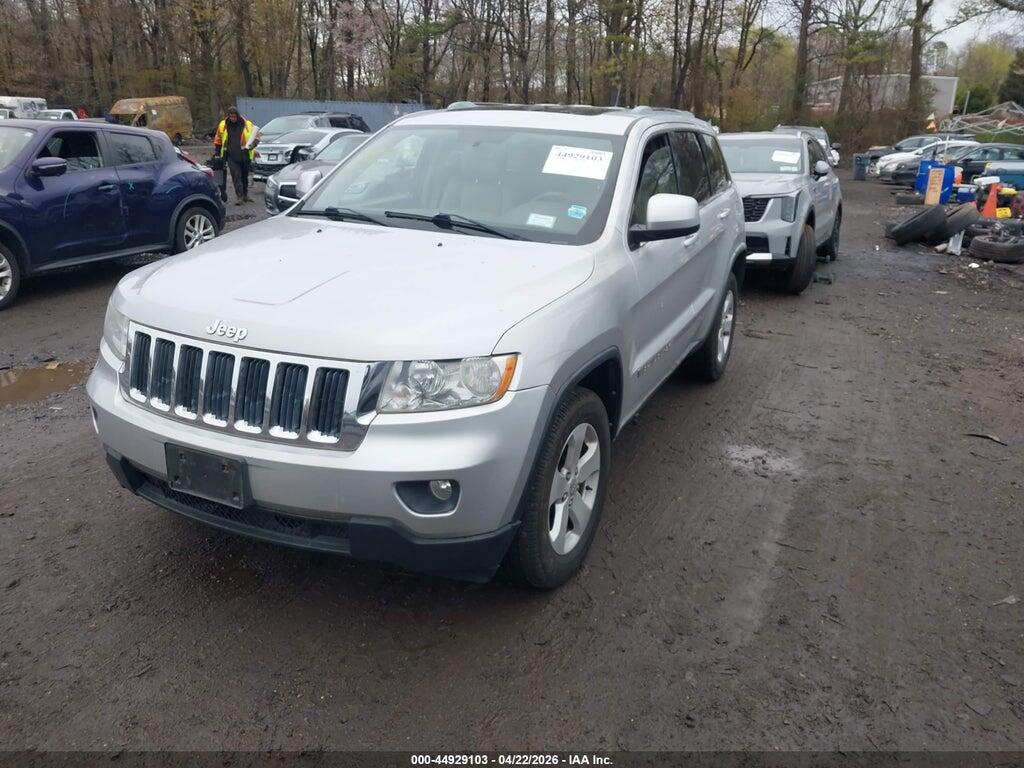 1J4RR4GG7BC714520 2011 JEEP GRAND CHEROKEE photo no. 2