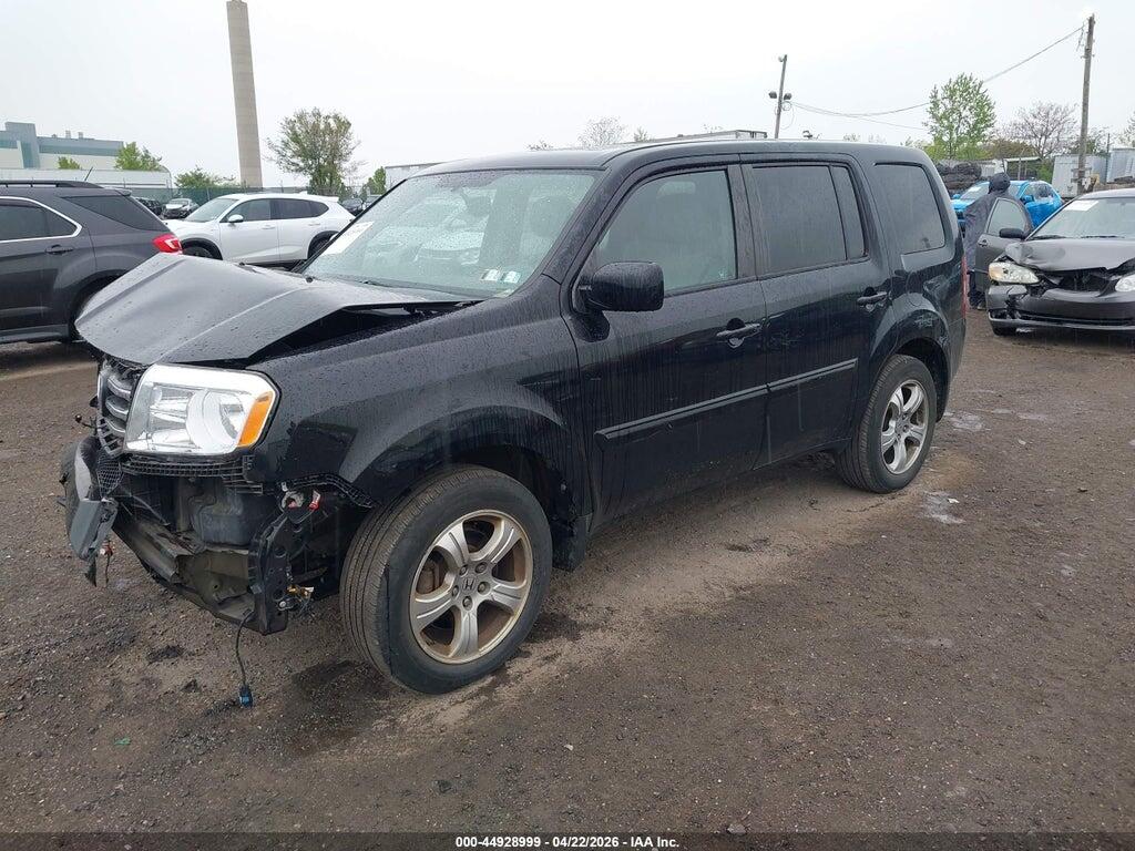 5FNYF4H66FB021446 2015 HONDA PILOT photo no. 2