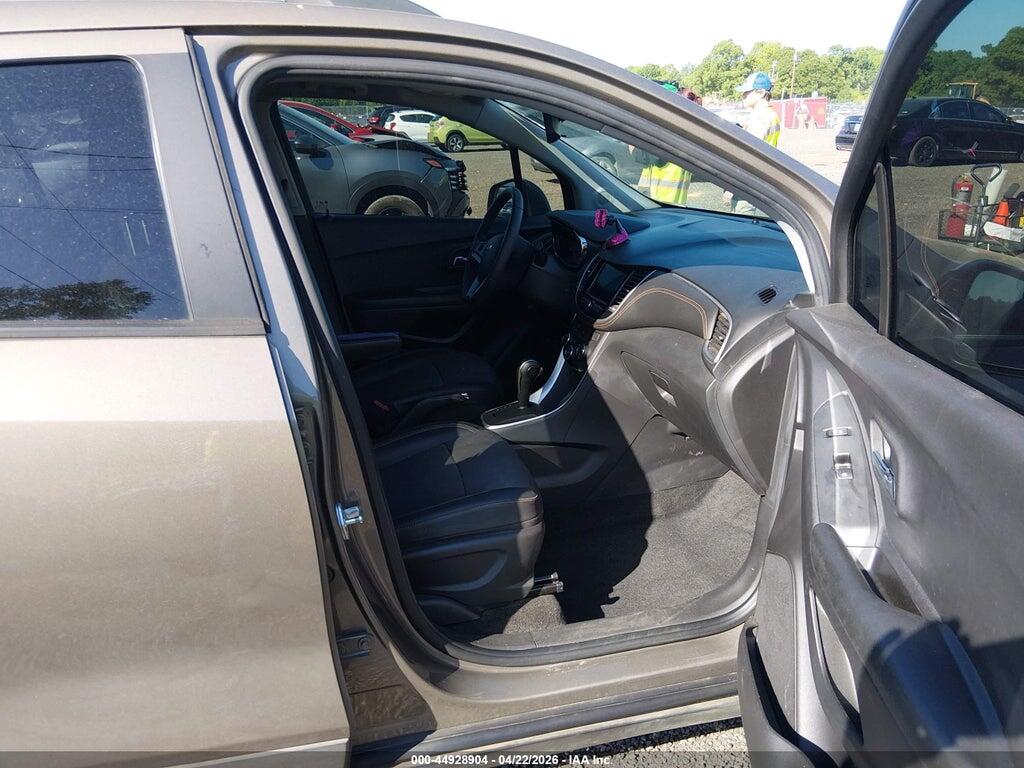KL7CJPSB8MB354860 2021 CHEVROLET TRAX photo no. 5