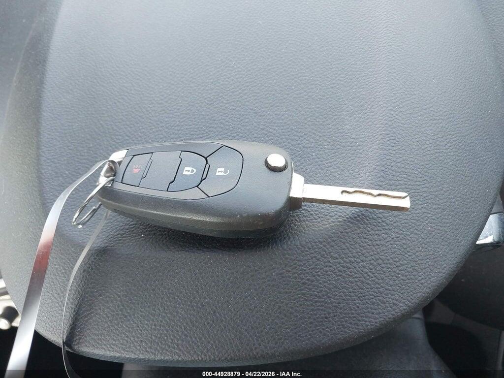 3GNCJKSB0KL189430 2019 CHEVROLET TRAX photo no. 11
