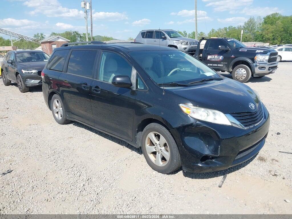 5TDKK3DC7ES457627 2014 TOYOTA SIENNA photo no. 1