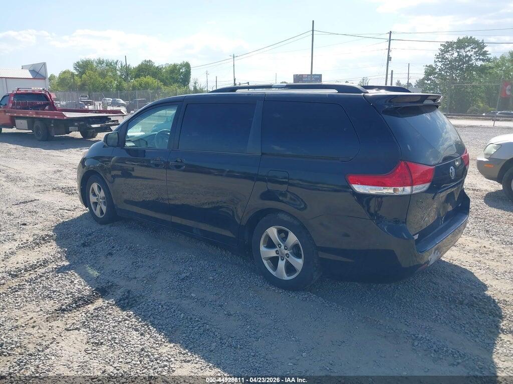 5TDKK3DC7ES457627 2014 TOYOTA SIENNA photo no. 3
