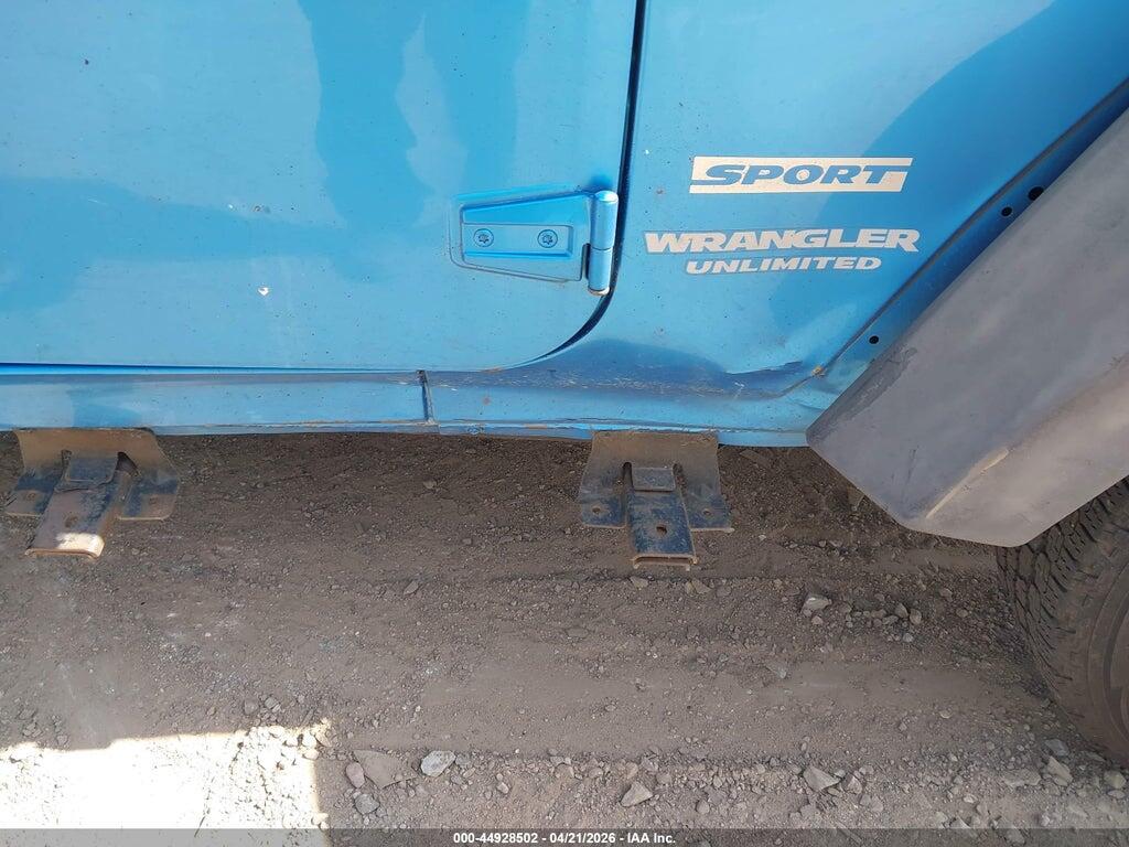 1J4BB3H10AL108128 2010 JEEP WRANGLER UNLIMITED photo no. 12