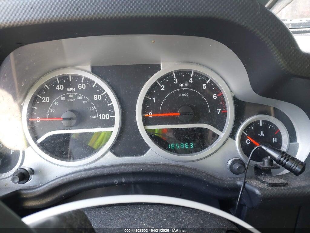 1J4BB3H10AL108128 2010 JEEP WRANGLER UNLIMITED photo no. 7