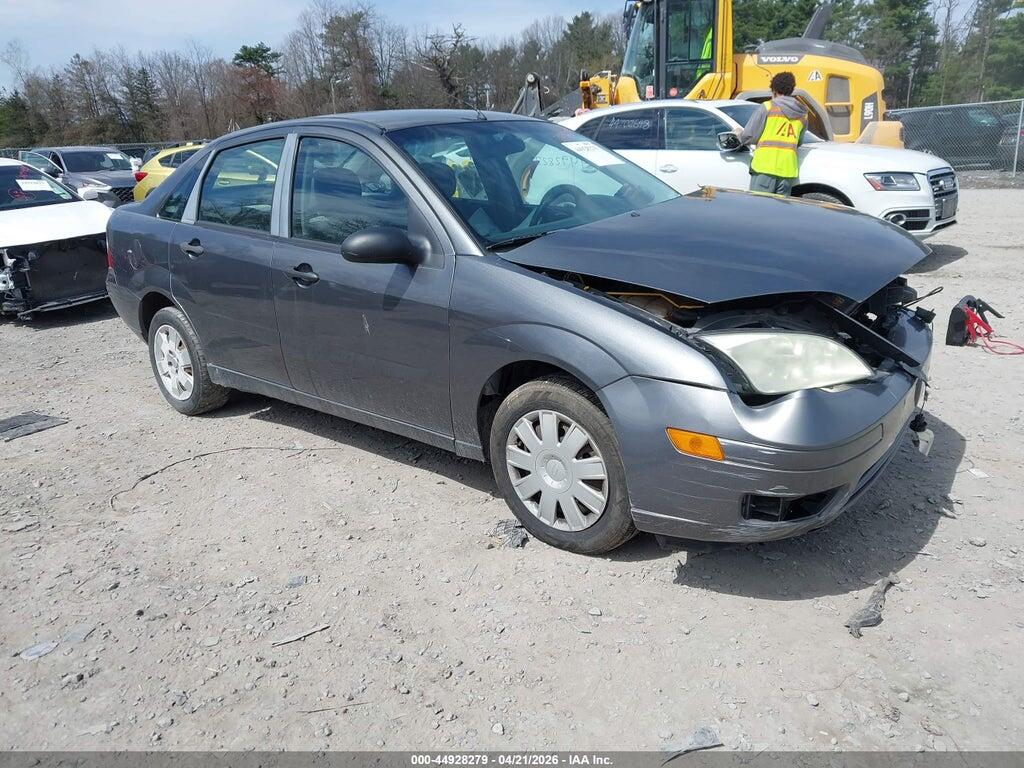 1FAHP34NX7W366017 2007 FORD FOCUS photo no. 1