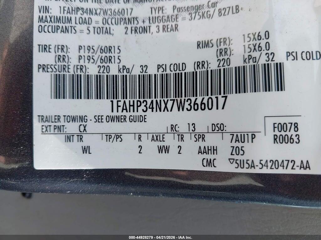 1FAHP34NX7W366017 2007 FORD FOCUS photo no. 9