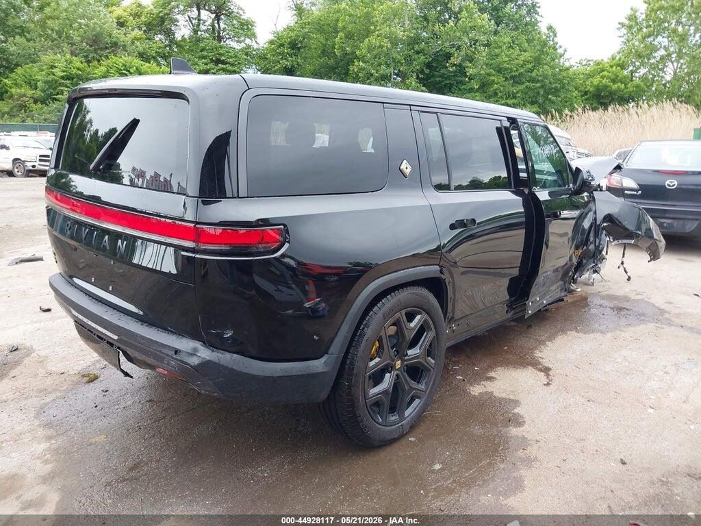 7PDSGBBP9TN090825 2026 RIVIAN R1S photo no. 4