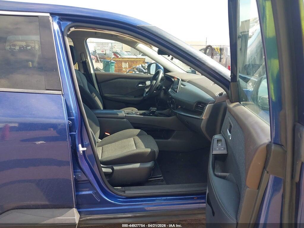 5N1AT3BA8MC822189 2021 NISSAN ROGUE photo no. 5