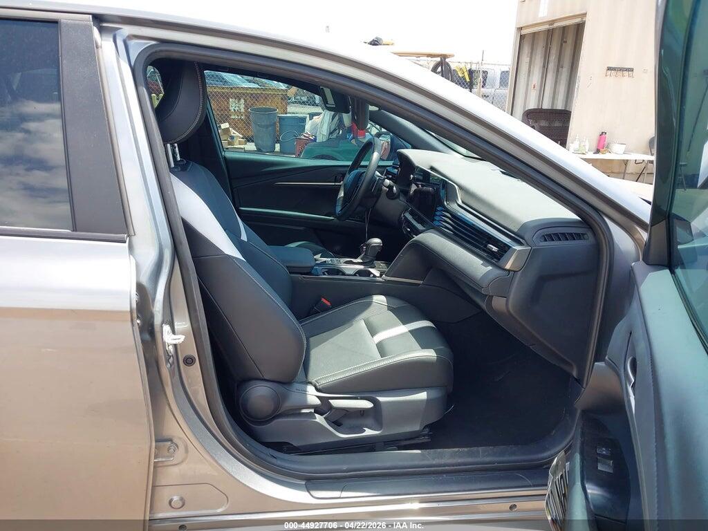 4T1DAACK4SU585965 2025 TOYOTA CAMRY photo no. 5