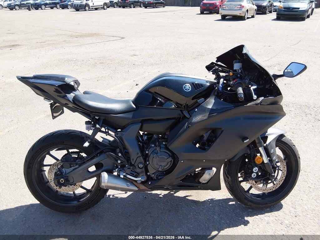 JYARM38E5RA010975 2024 YAMAHA YZFR7 photo no. 12