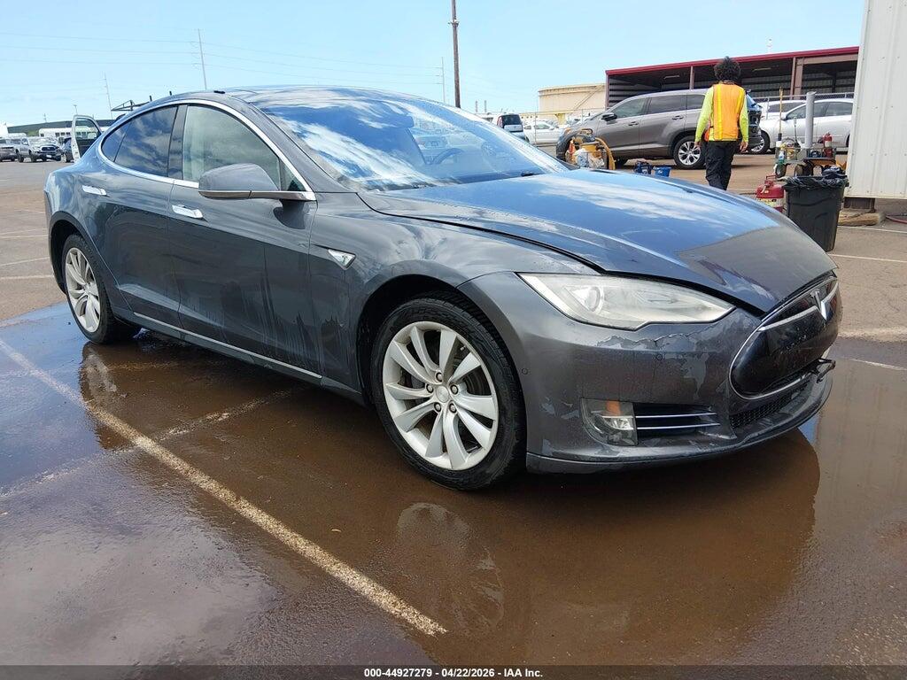 5YJSA1H18FFP77092 2015 TESLA MODEL S photo no. 1