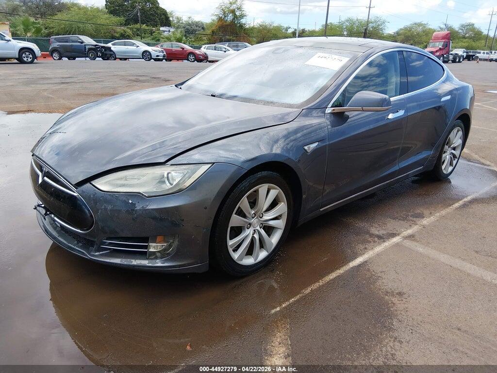 5YJSA1H18FFP77092 2015 TESLA MODEL S photo no. 2