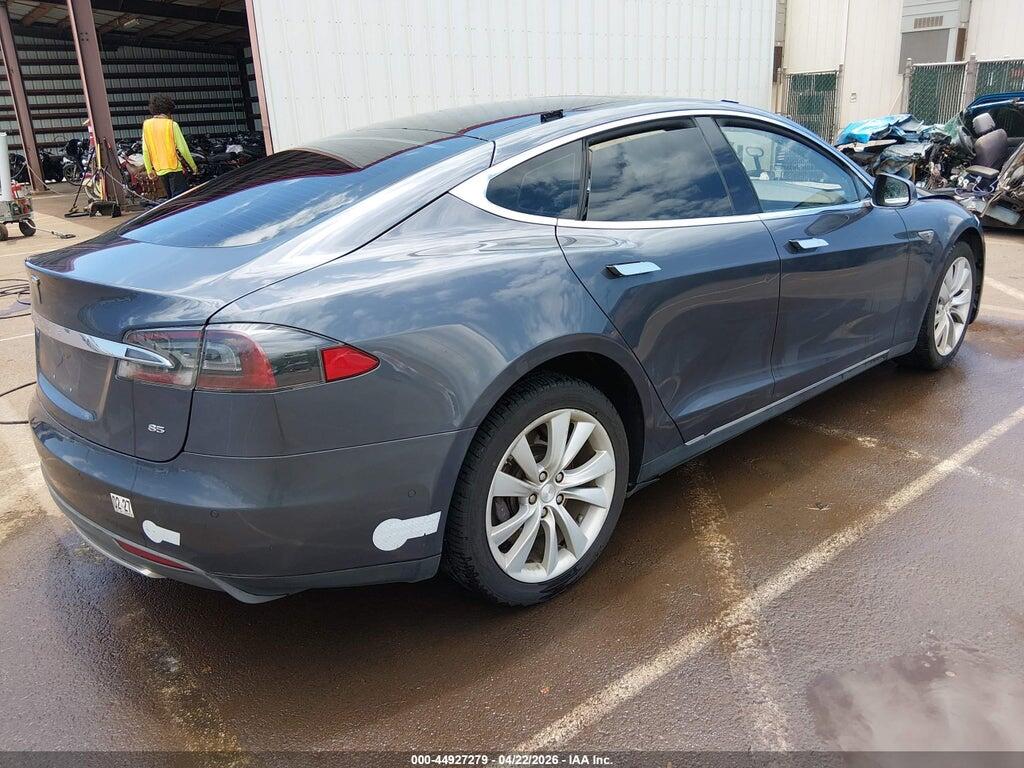 5YJSA1H18FFP77092 2015 TESLA MODEL S photo no. 4