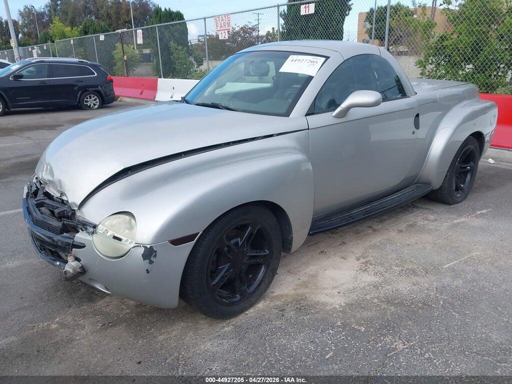 1GCES14H65B116420 2005 CHEVROLET SSR photo no. 2
