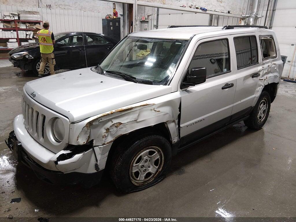 1C4NJRBB0CD611889 2012 JEEP PATRIOT photo no. 2